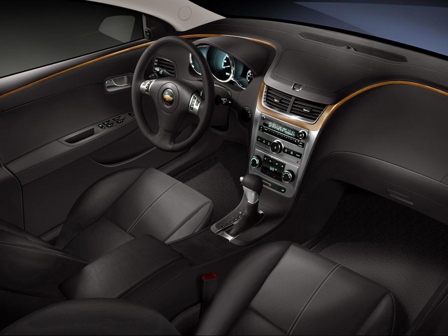  Chevrolet Malibu LT 2007 года  (фото 9 из 12)